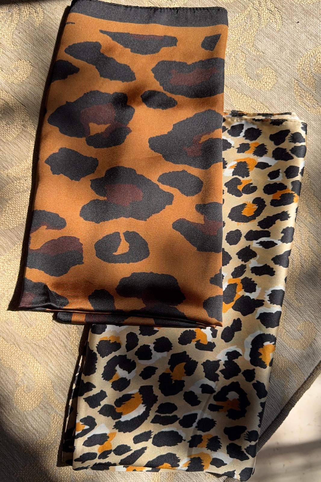 Lenço Animal Print