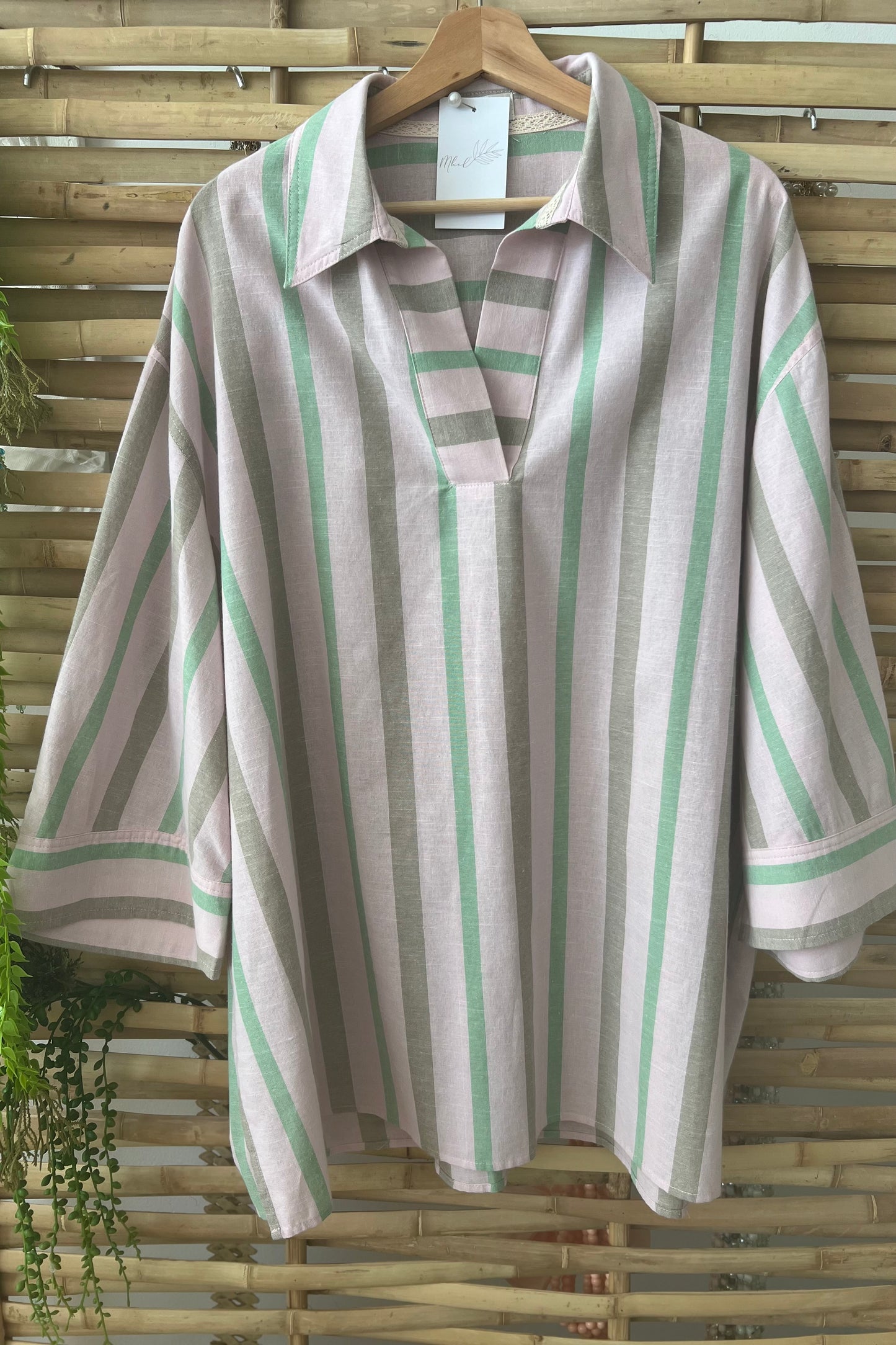 Camiseiro Taty