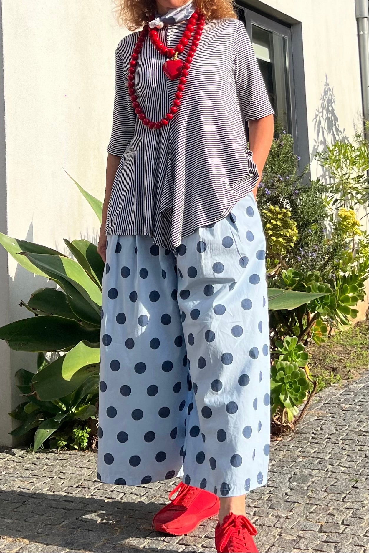 Calças Bolinhas