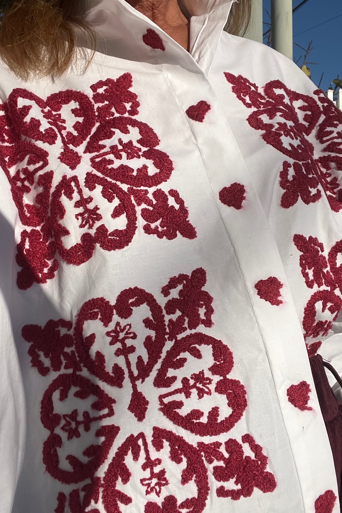 Camiseiro Bordado